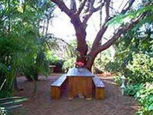 Bezuidenhout Guest House Malalane Exterior photo